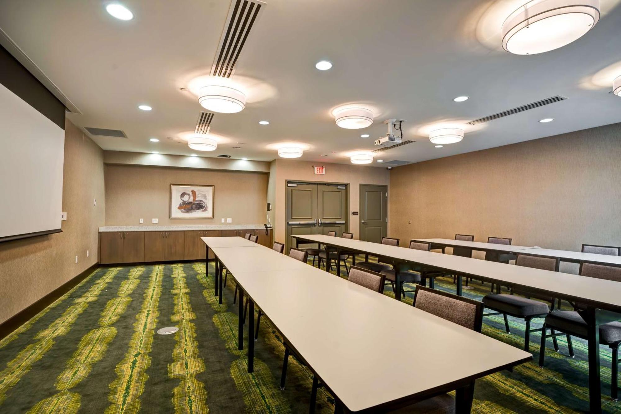 Homewood Suites By Hilton Christiansburg Buitenkant foto