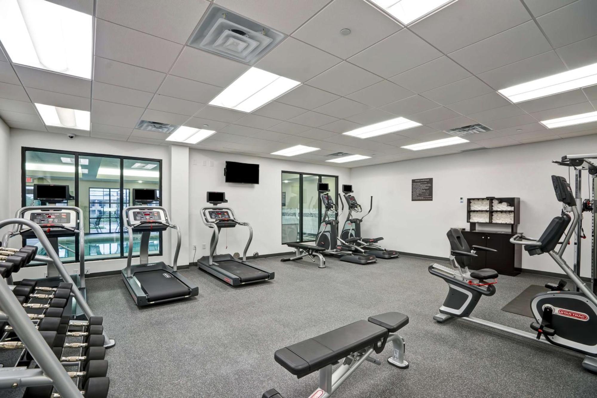 Homewood Suites By Hilton Christiansburg Buitenkant foto