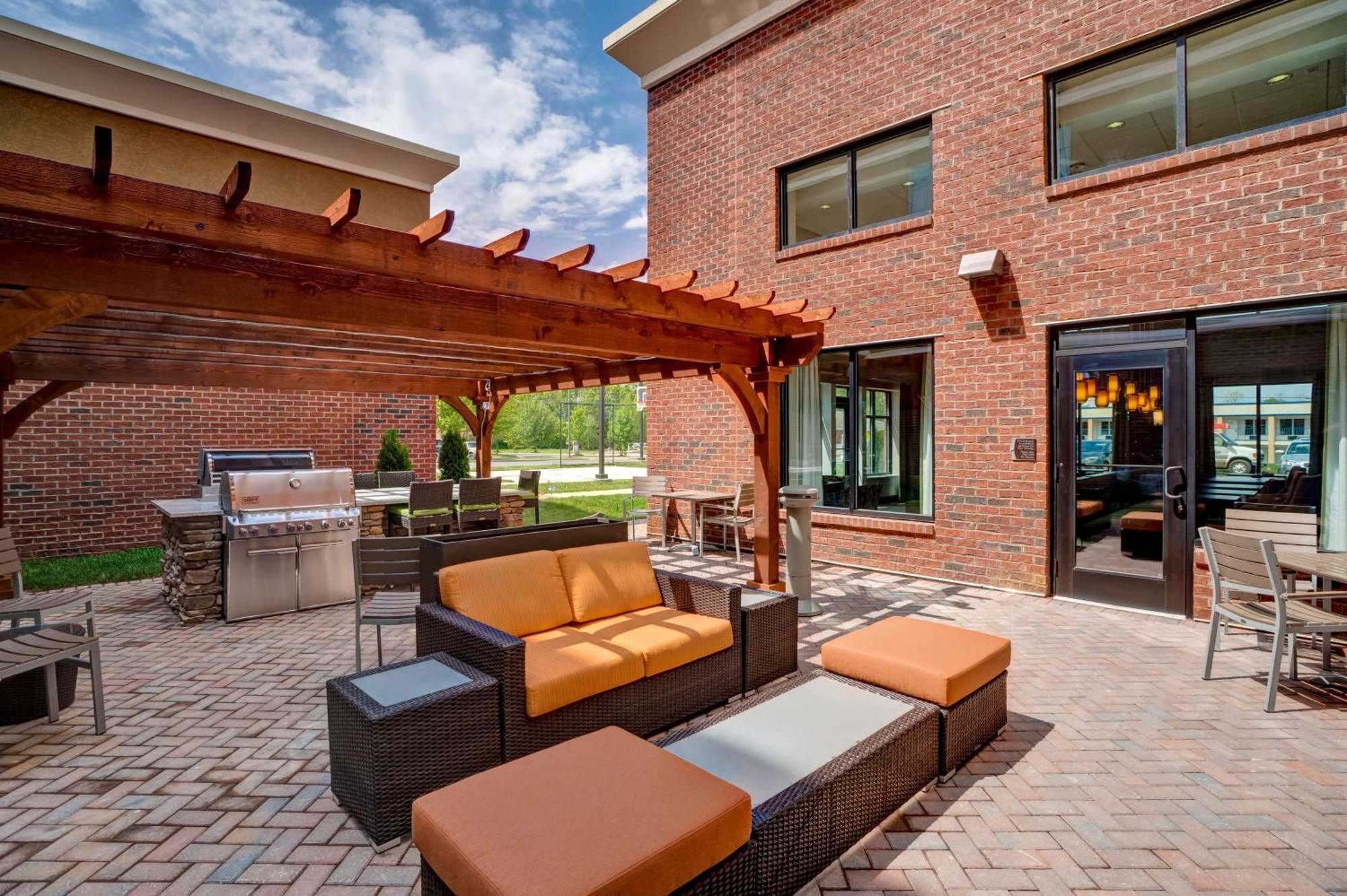 Homewood Suites By Hilton Christiansburg Buitenkant foto